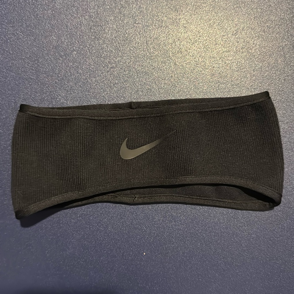 Nike headband